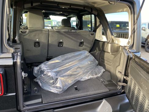 New 2026 Jeep Wrangler Sport S image 4