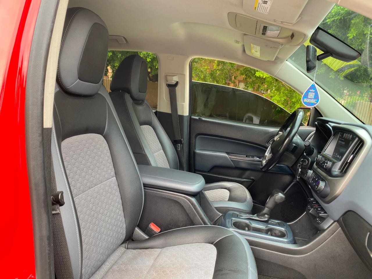 Used 2017 Chevrolet Colorado Z71 AWD/4WD image 50