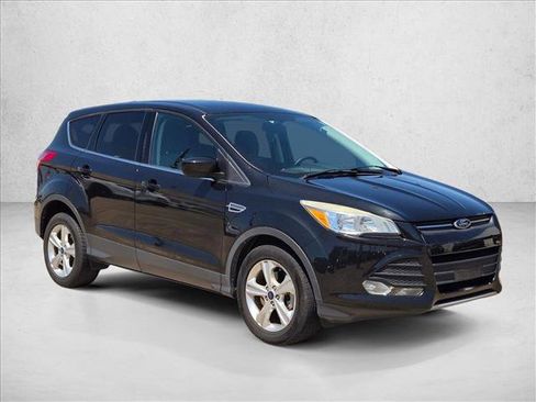 Used 2014 Ford Escape SE FWD image 3