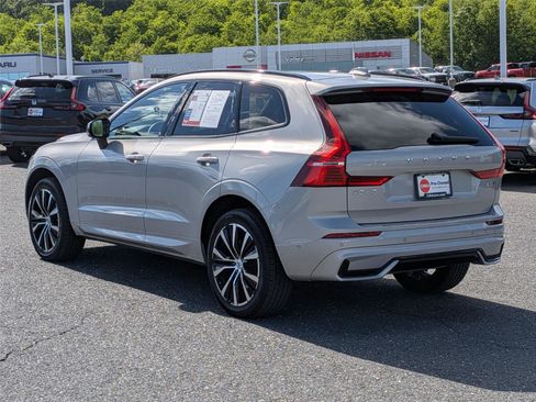 Used 2023 Volvo XC60 B5 Ultimate w/ Climate Package AWD/4WD image 7