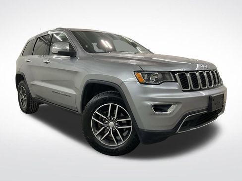 Used 2018 Jeep Grand Cherokee Limited AWD/4WD image 4