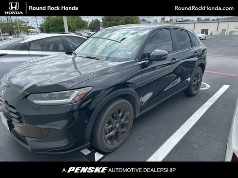 Used 2023 Honda HR-V Sport image 1