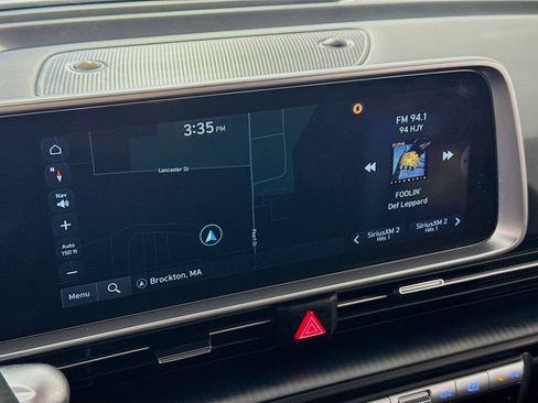 Used 2024 Hyundai Ioniq 6 SE image 2