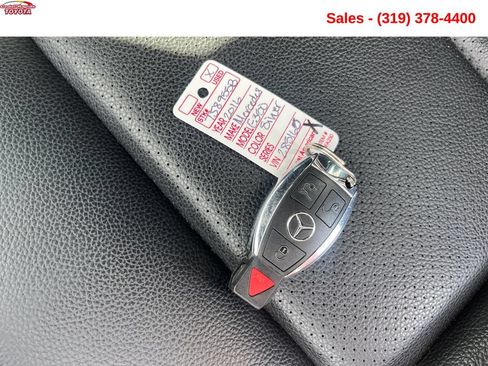 Used 2016 Mercedes-Benz E 350 4MATIC Sedan image 22