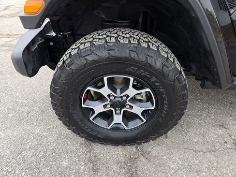 Used 2021 Jeep Wrangler Unlimited Rubicon image 30