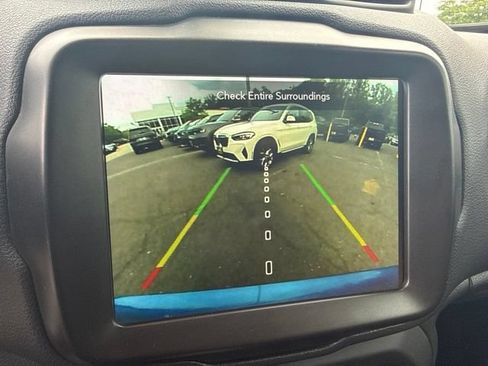 Used 2022 Jeep Renegade Latitude w/ Convenience Group AWD/4WD image 12