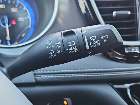 New 2026 Chrysler Pacifica Select image 25