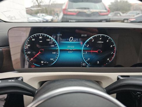 Used 2021 Mercedes-Benz CLA 250 4MATIC w/ Premium Package image 6