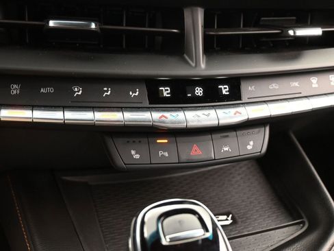 Used 2025 Cadillac CT4 V RWD image 23