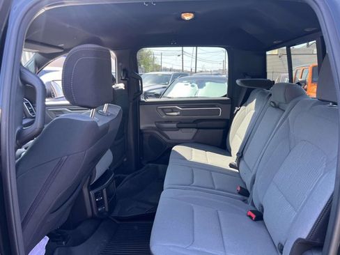 Used 2022 RAM 1500 Big Horn AWD/4WD image 8