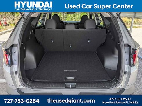 Used 2024 Hyundai Tucson SE FWD image 12