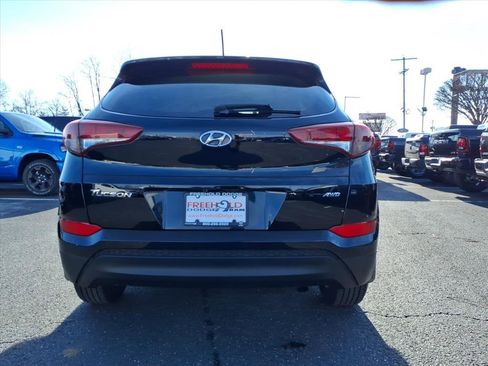 Used 2017 Hyundai Tucson SE image 19