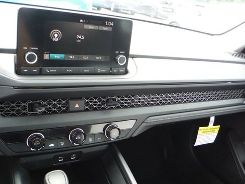 Used 2023 Honda Accord LX image 17