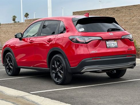 Certified 2023 Honda HR-V Sport image 6