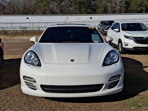 Used 2010 Porsche Panamera S image 2