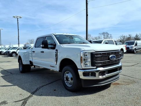 New 2026 Ford F350 XL AWD/4WD image 3