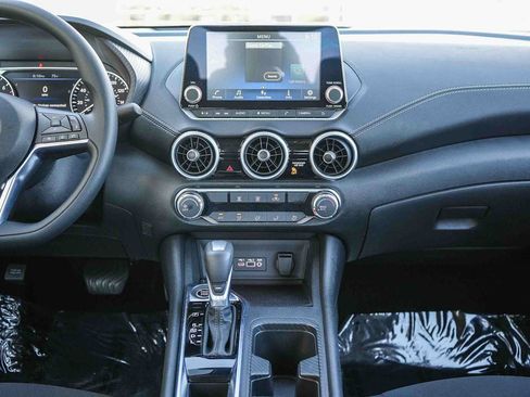 Used 2025 Nissan Sentra SV w/ Trunk Package FWD image 13