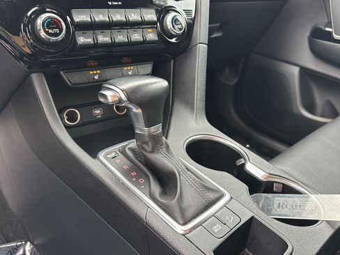 Used 2021 Kia Sportage EX image 26