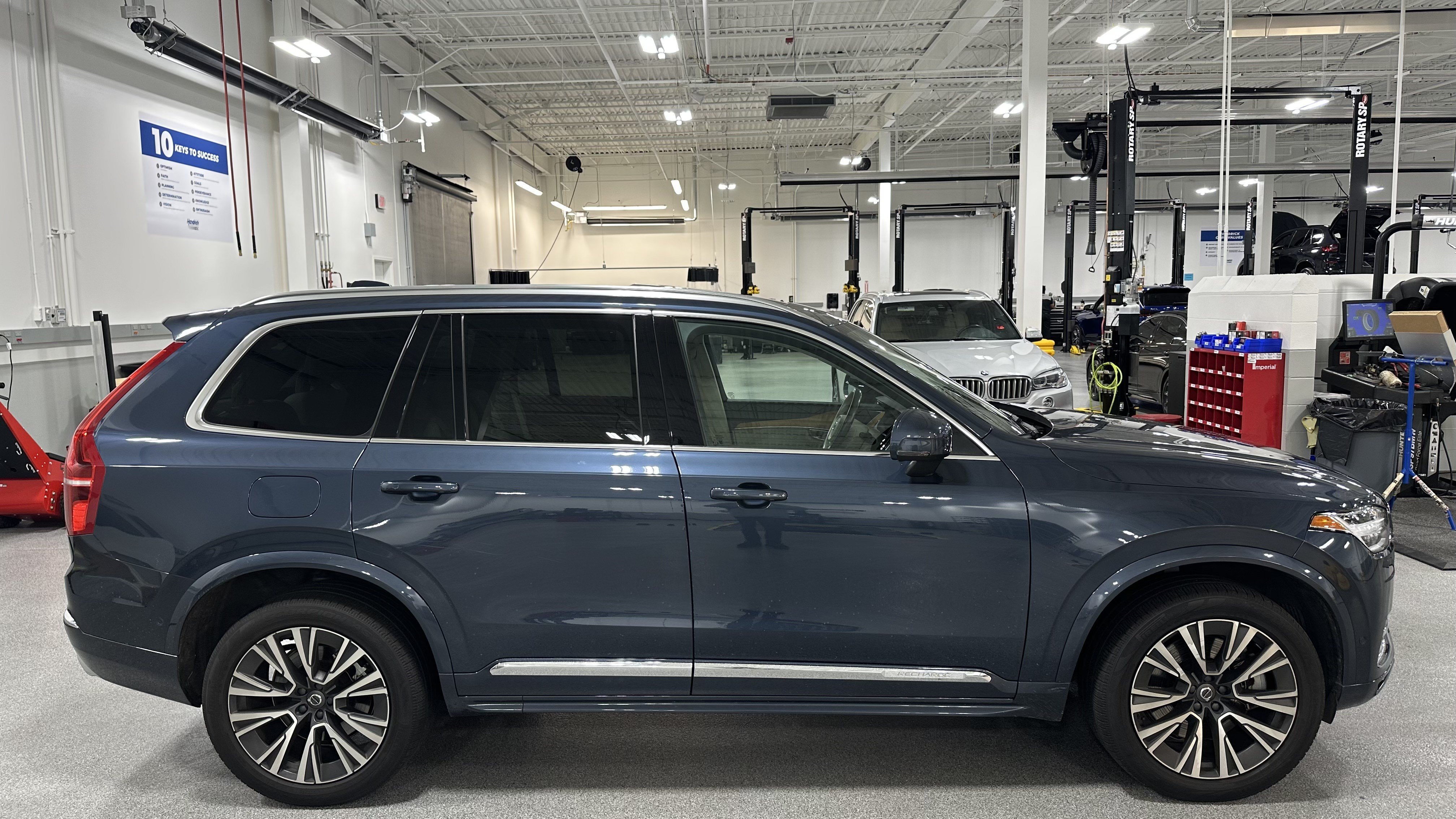 Used 2021 Volvo XC90 T8 Inscription Expression AWD/4WD image 11