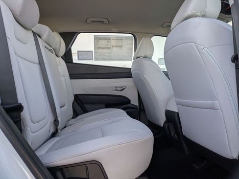 New 2026 Hyundai Tucson SE image 10