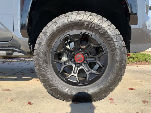 Used 2025 Toyota Tacoma TRD Pro image 13