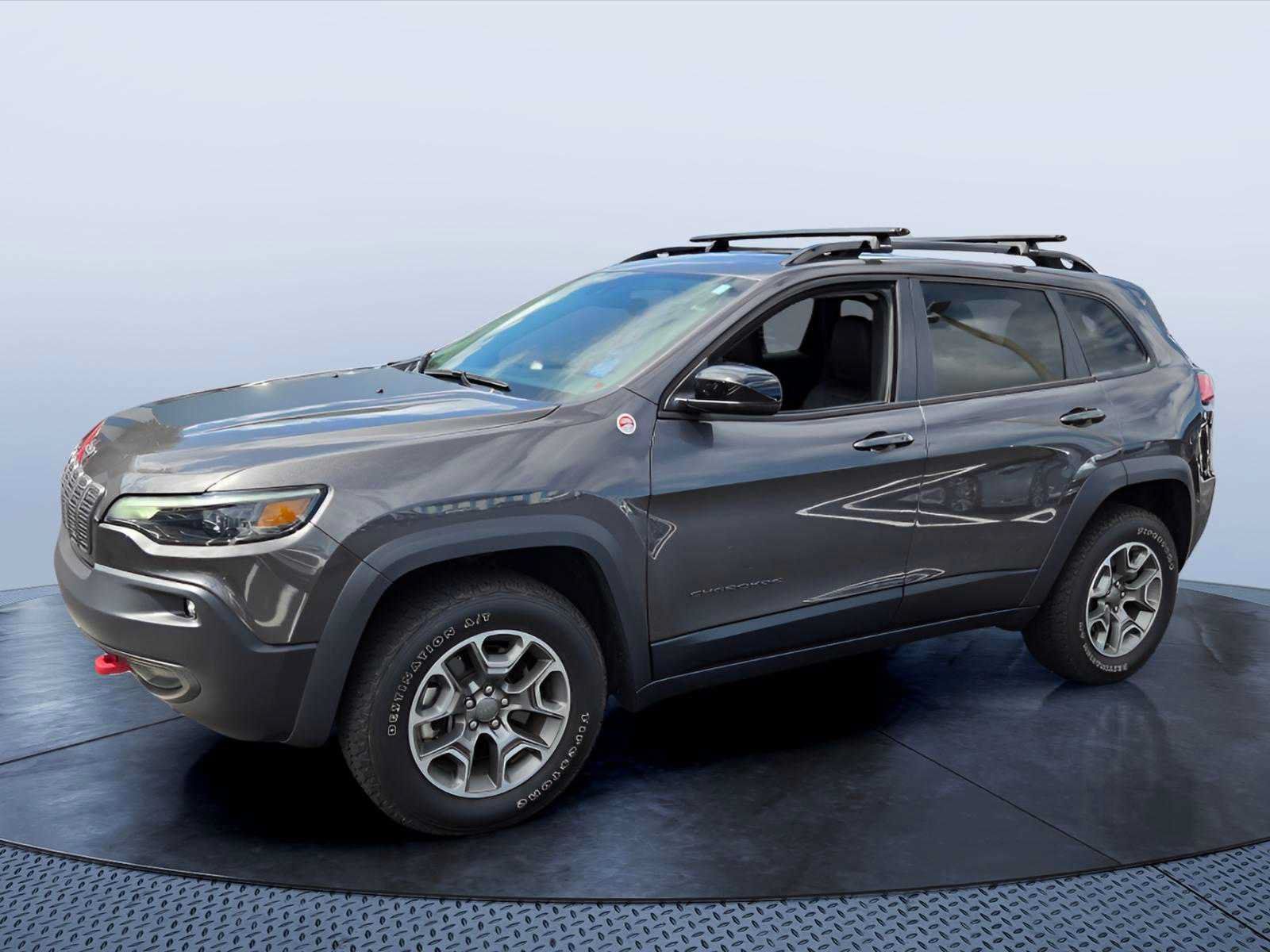 Used 2022 Jeep Cherokee Trailhawk w/ Sun, Sound & Nav Group AWD/4WD image 7