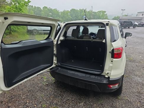 Used 2021 Ford EcoSport S FWD image 21