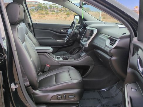 Used 2022 GMC Acadia SLT w/ Technology Package image 34