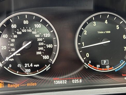 Used 2012 BMW 750Li image 36