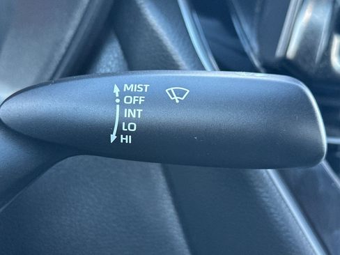 Certified 2023 Toyota Corolla LE image 38