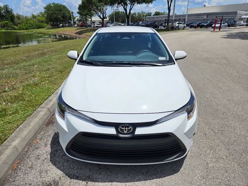 Certified 2026 Toyota Corolla LE FWD image 9