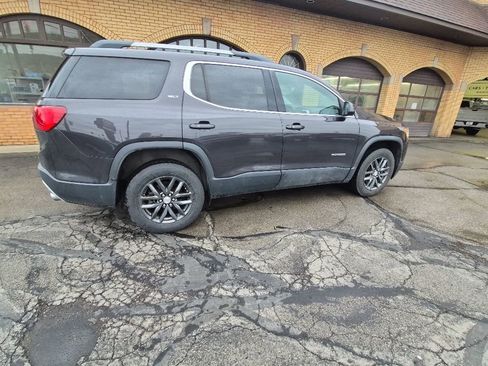 Used 2018 GMC Acadia SLT AWD/4WD image 8