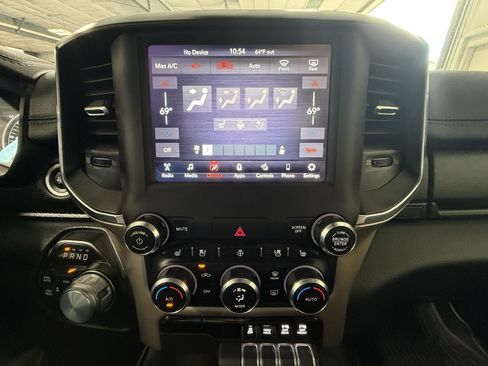 Used 2021 RAM 1500 Laramie AWD/4WD image 24