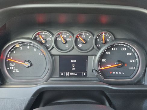 Used 2023 Chevrolet Silverado 1500 Custom image 17