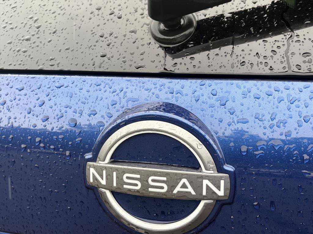 Used 2022 Nissan Rogue SV FWD image 10