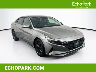 Used 2023 Hyundai Elantra SEL
