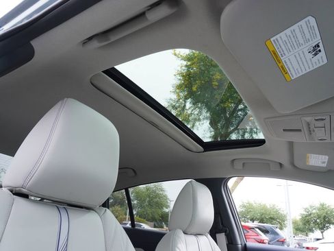 New 2026 Nissan Sentra SL FWD image 13
