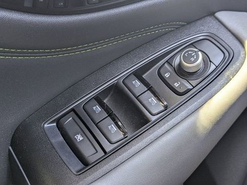 Used 2025 Subaru Outback Onyx Edition XT w/ Popular Package #2 image 24