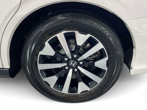 Used 2026 Honda Odyssey EX-L image 7