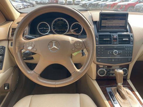 Used 2008 Mercedes-Benz C 300 Sedan image 14