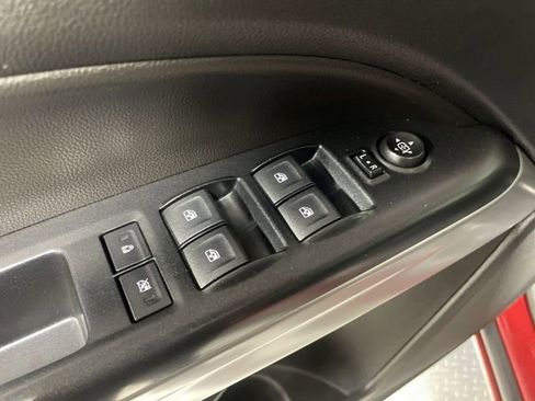 Used 2020 Chevrolet Colorado ZR2 image 13