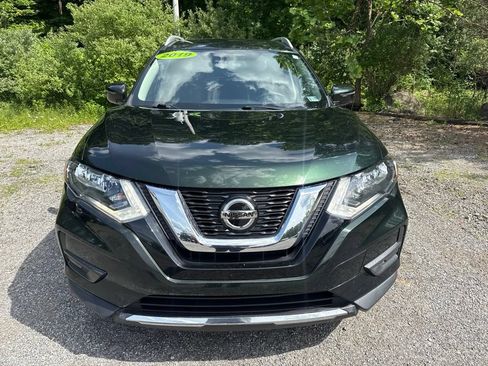 Used 2019 Nissan Rogue SV FWD image 2