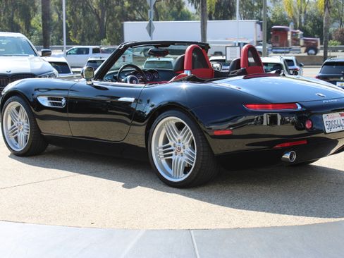 Used 2003 BMW Z8 image 3