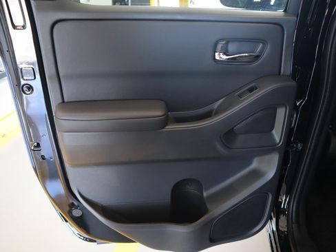 New 2026 Nissan Frontier SV w/ SV Convenience Package image 34