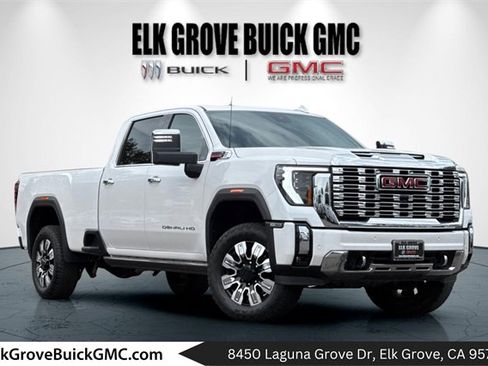 Used 2025 GMC Sierra 3500 Denali image 1