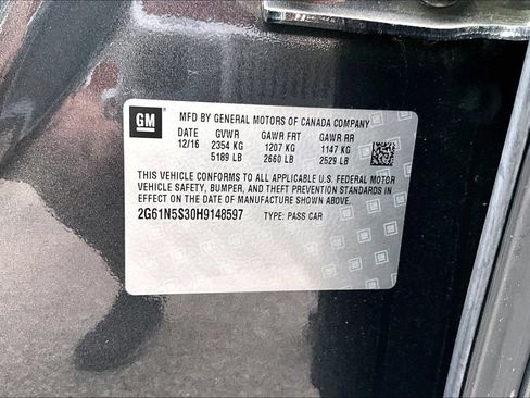 Used 2017 Cadillac XTS Luxury AWD/4WD image 4