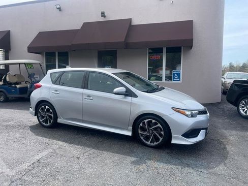 Used 2016 Scion iM 5dr HB CVT (Natl) image 2