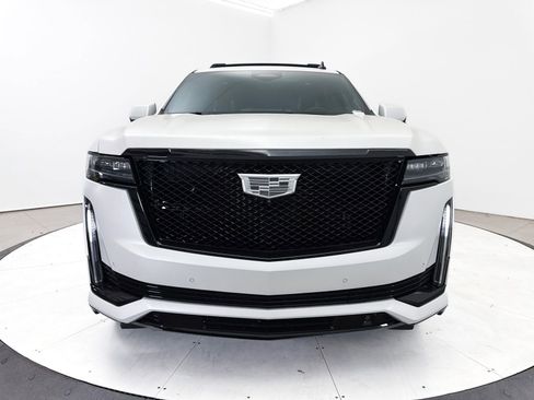 Used 2021 Cadillac Escalade ESV Sport Platinum w/ Heavy-Duty Trailer Package AWD/4WD image 14