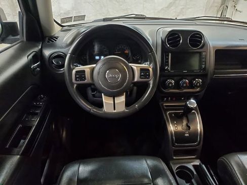 Used 2015 Jeep Patriot High Altitude image 14
