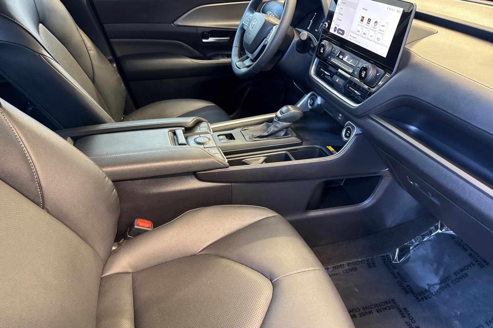 Used 2024 Toyota Grand Highlander FWD image 22